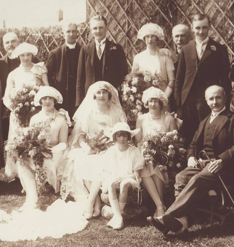 Harry marries Sybil Stuart, April 1925